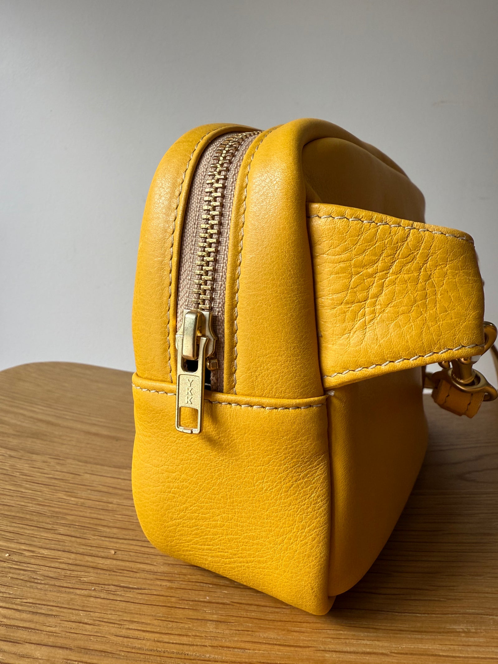 Ready to ship - Sidekick - Sunshine