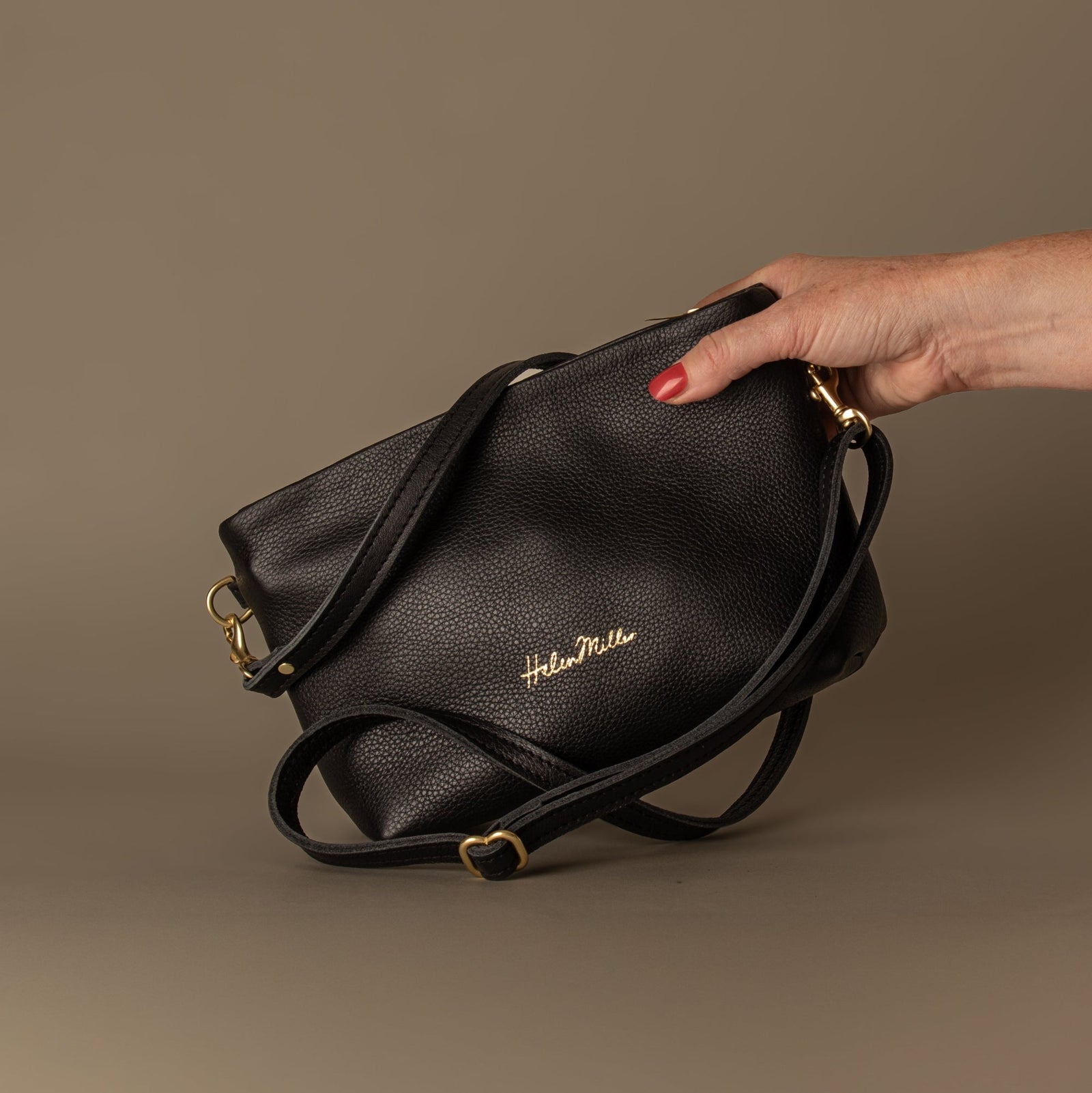 Ready to ship - Grab 'n' Go - Black - Helen Miller