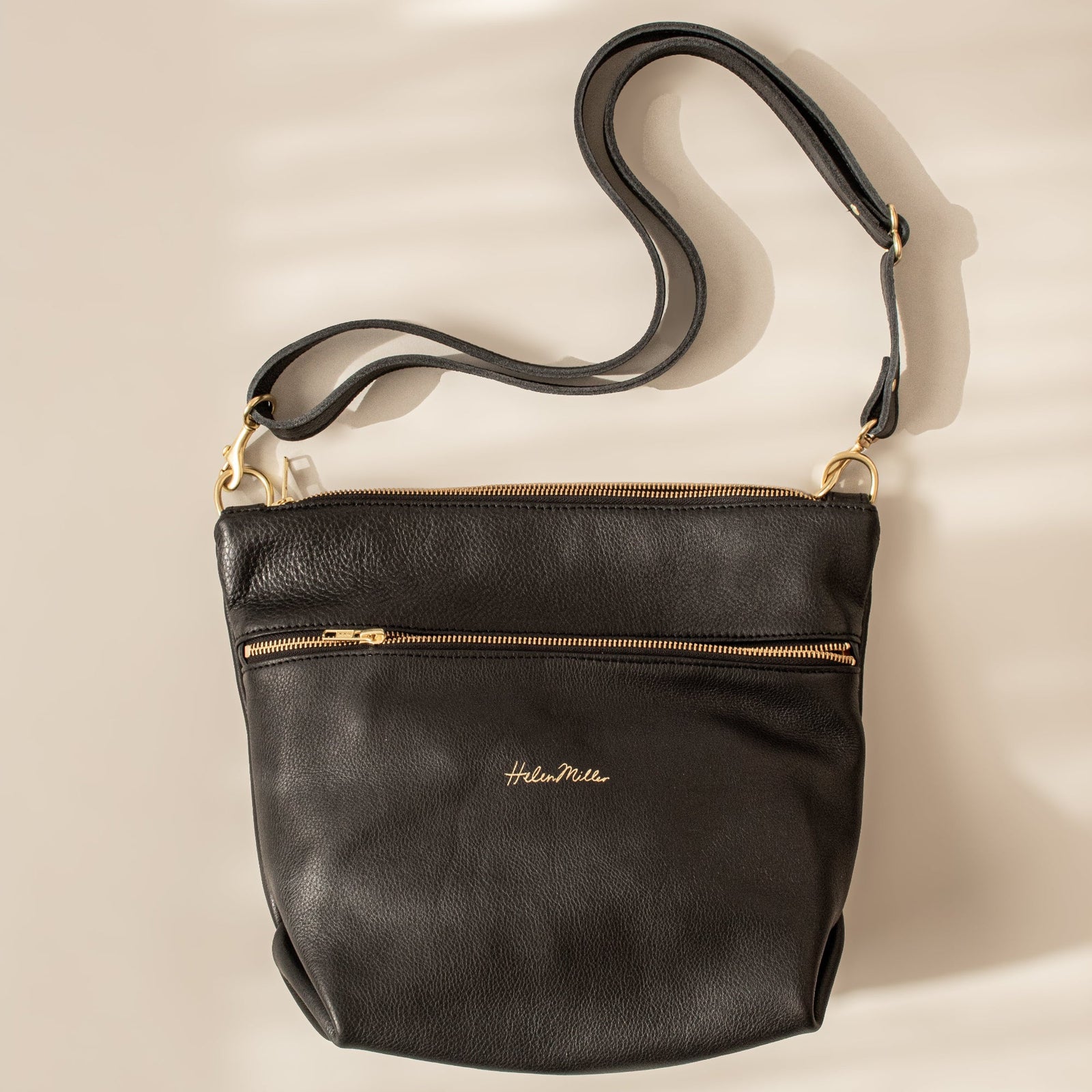 Ready to ship - Mega Tuck - Black - Helen Miller