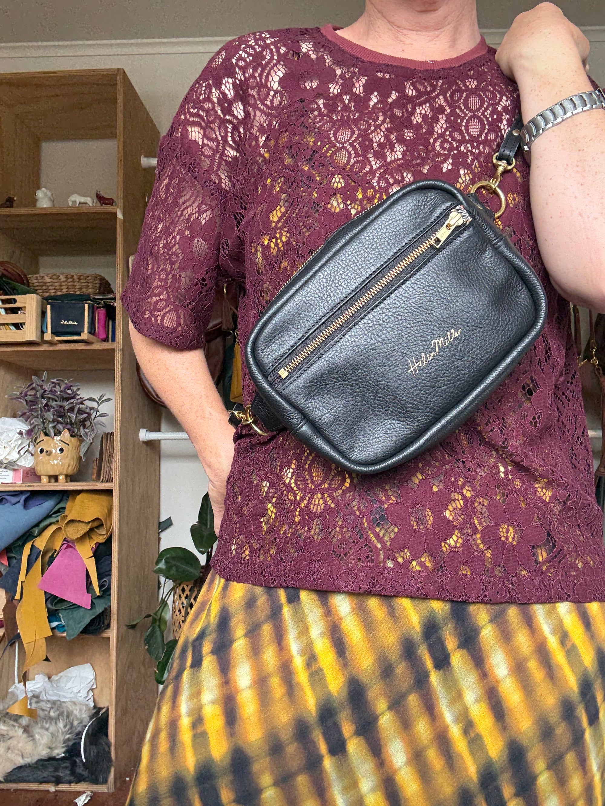 Ready to ship - Sidekick - Black