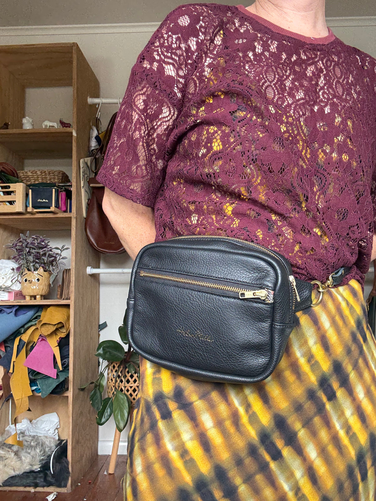 Ready to ship - Sidekick - Black