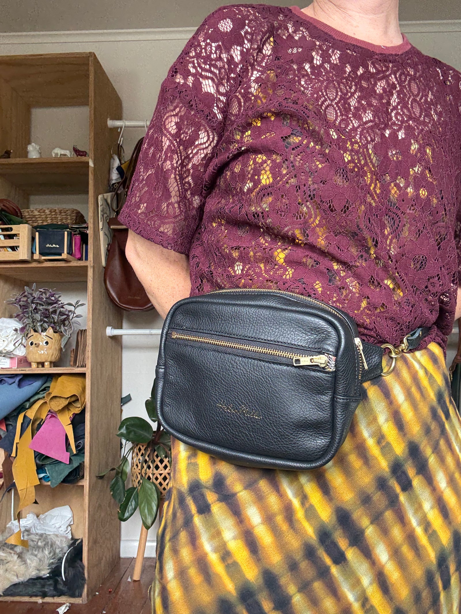 Ready to ship - Sidekick - Black