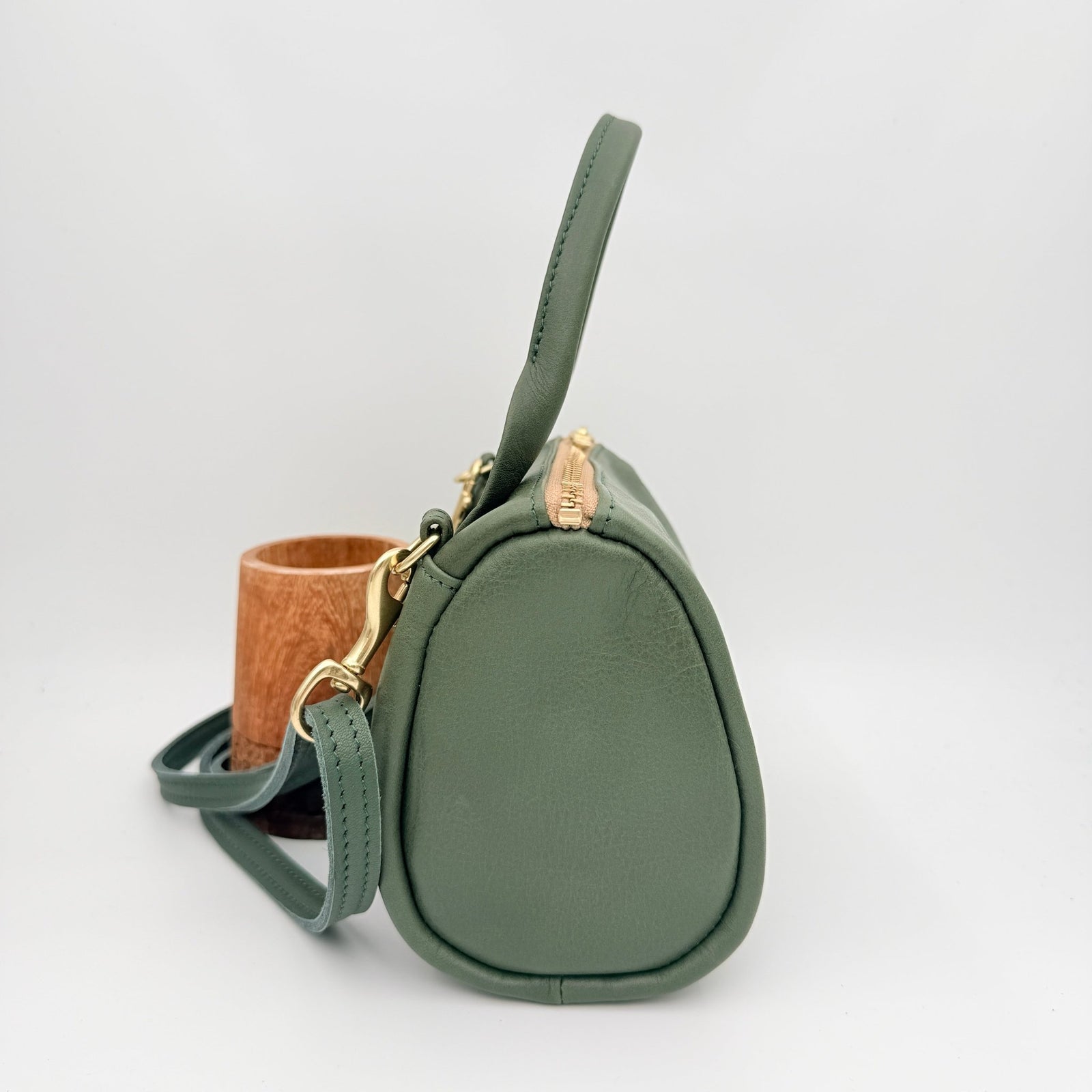 COLLECTIVE - Ovalette bag 2 - Sample - Helen Miller
