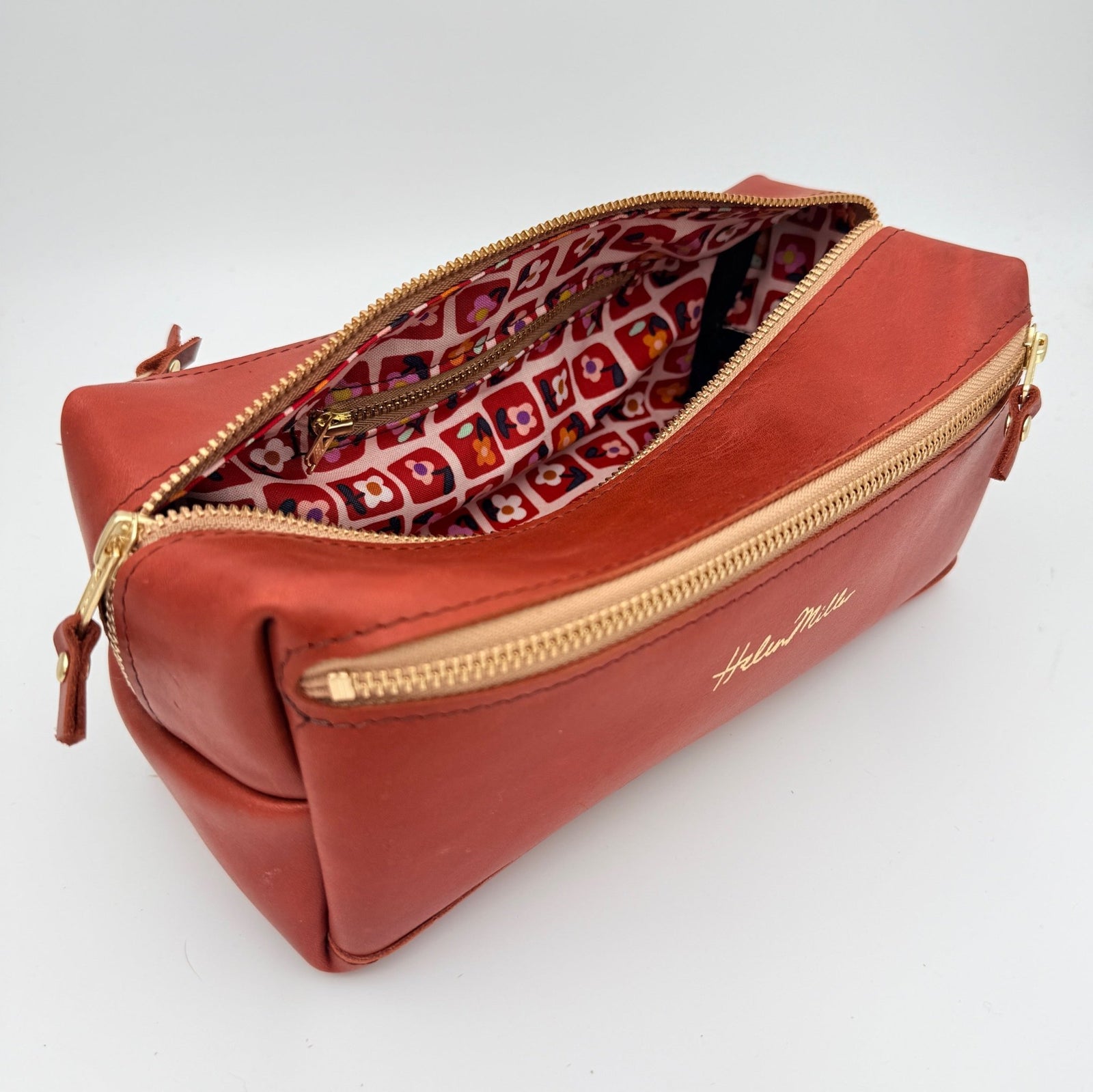COLLECTIVE - Utility box bag - Burnt orange - Helen Miller