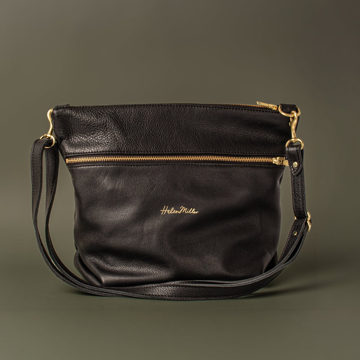 Ready to ship - Mega Tuck - Black - Helen Miller