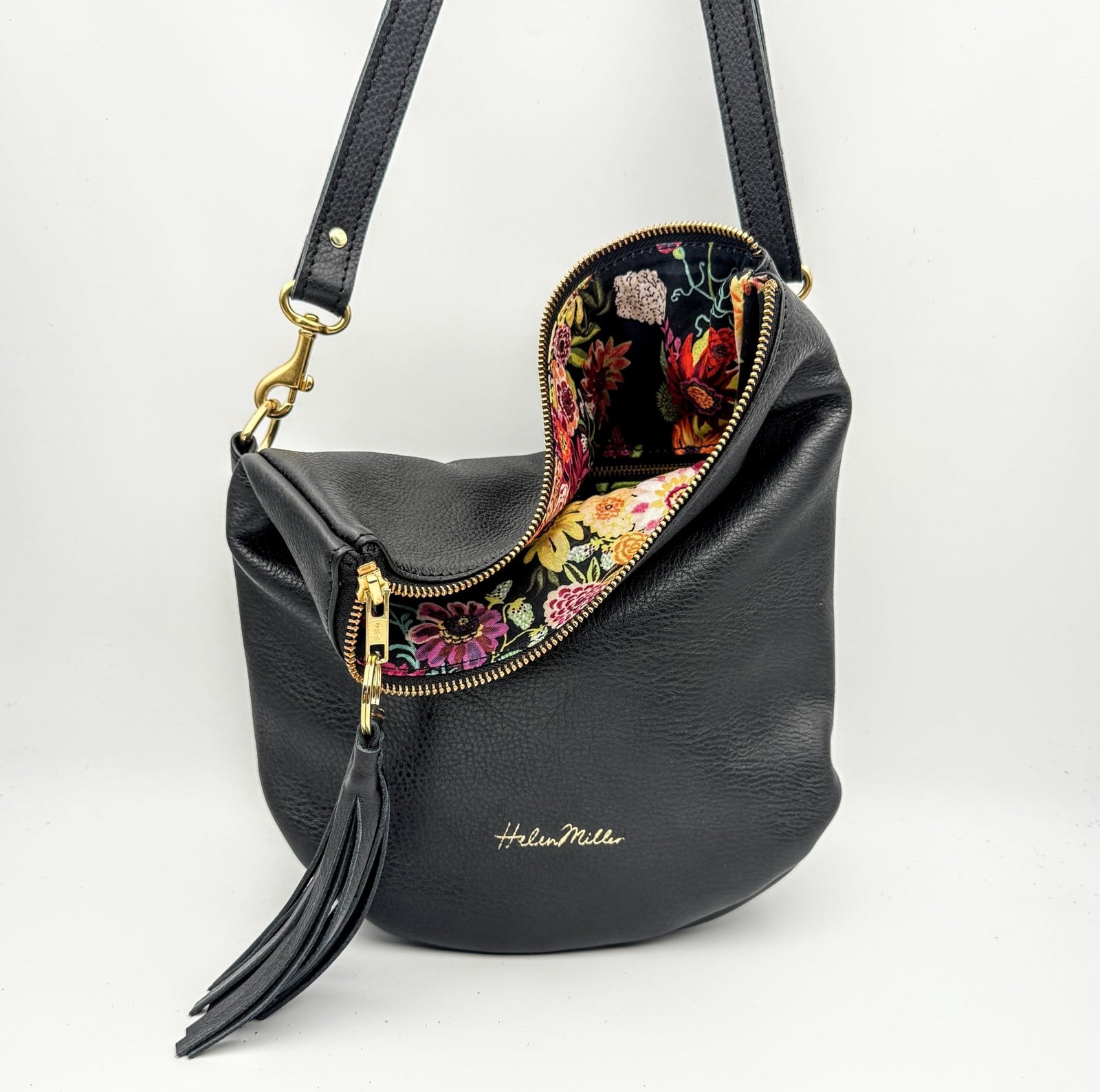 Ready to ship - Mini Slouch - Black - Helen Miller