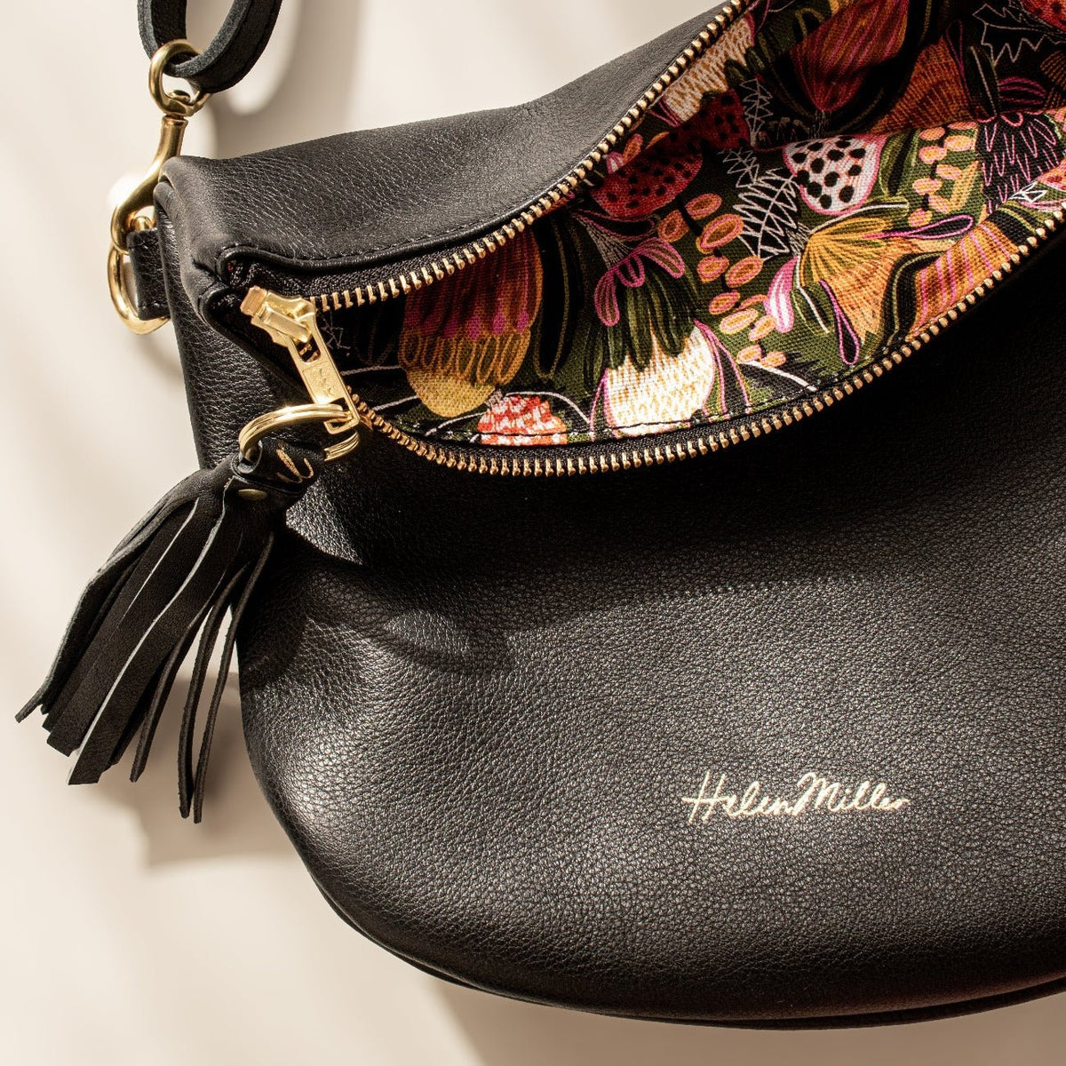 Ready to ship - Mini Slouch - Black - Helen Miller