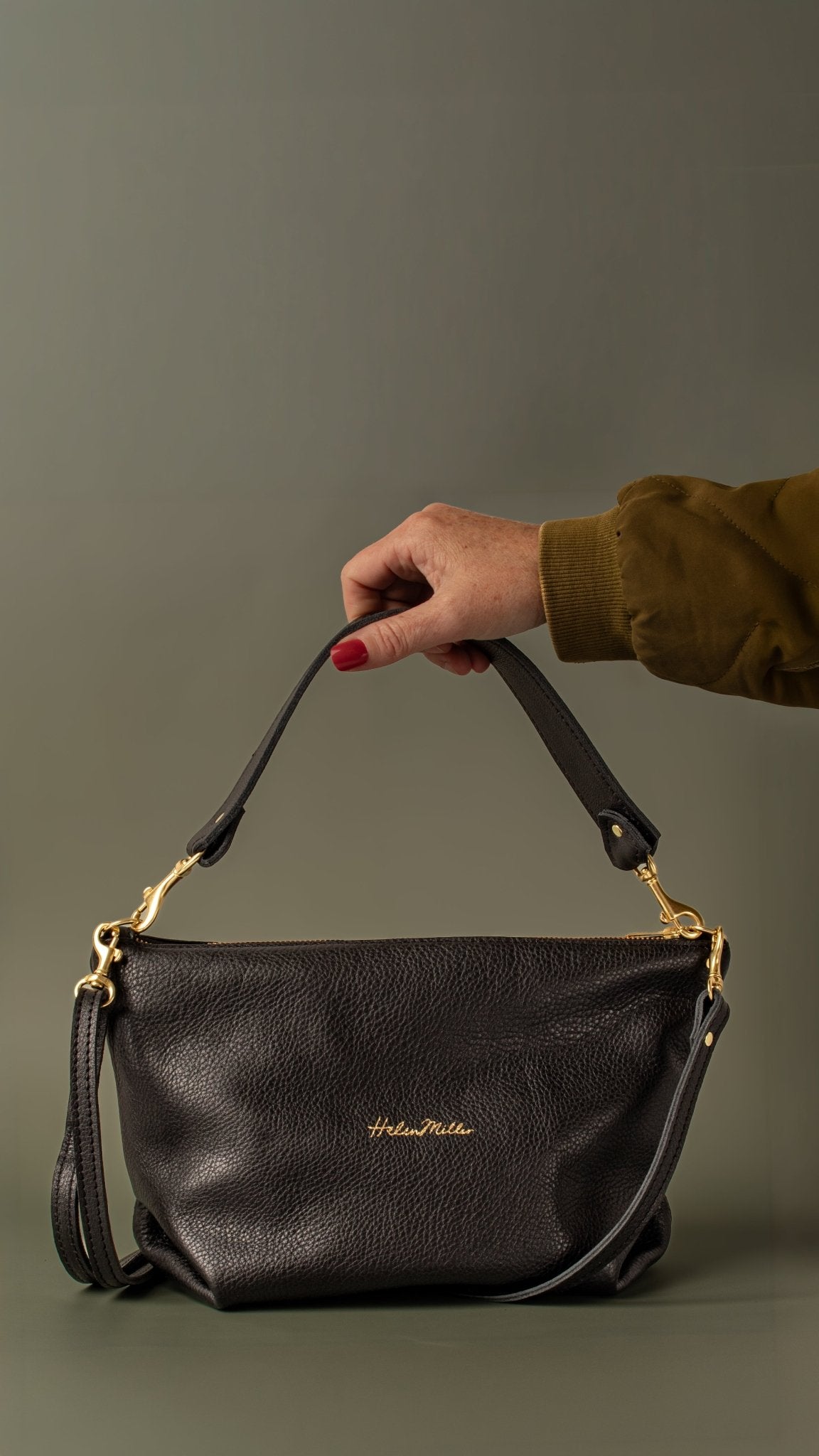Ready to ship - Mini Tuck - Black - Helen Miller