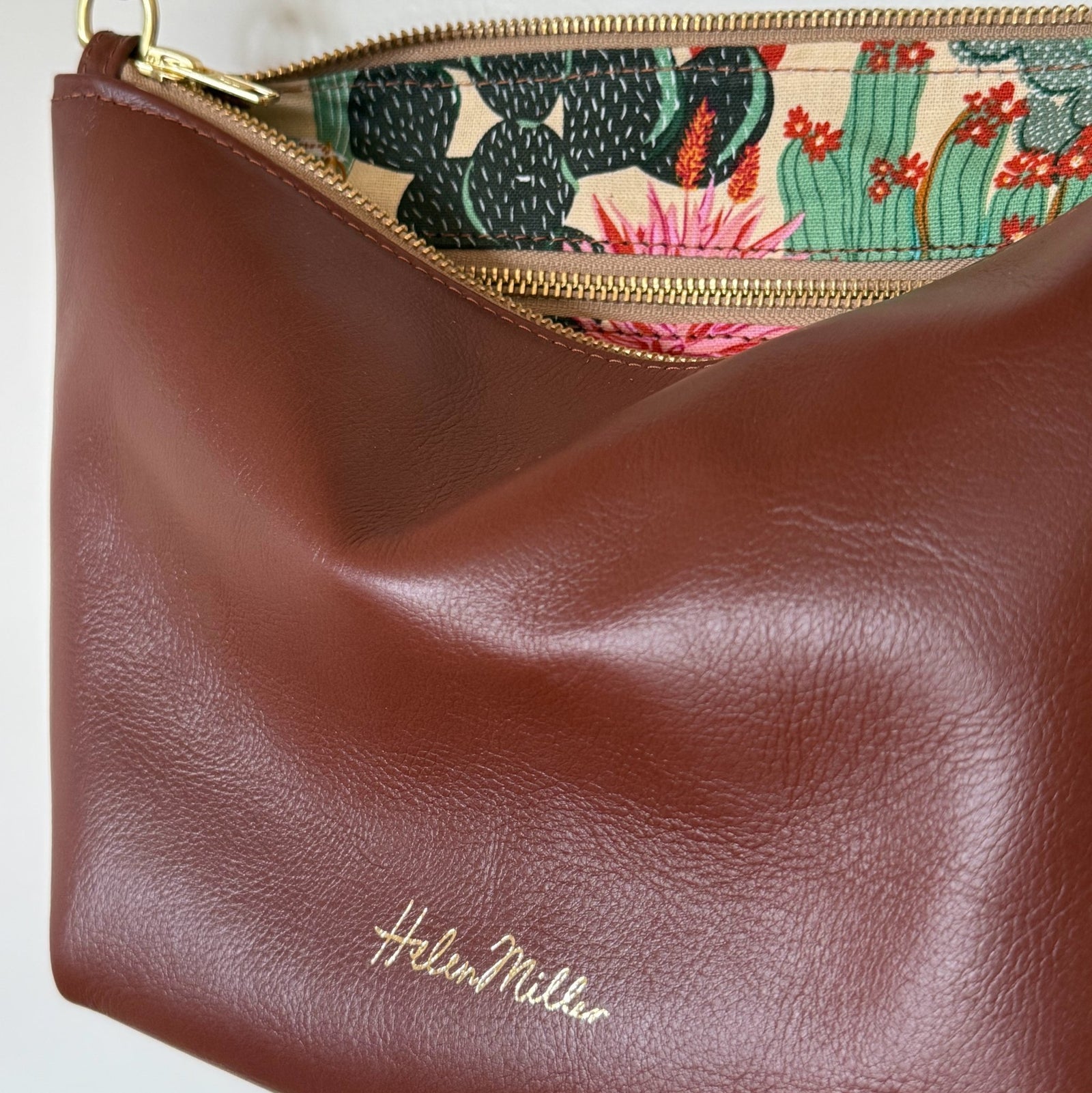 Ready to ship - Mini Tuck - Chestnut - Helen Miller