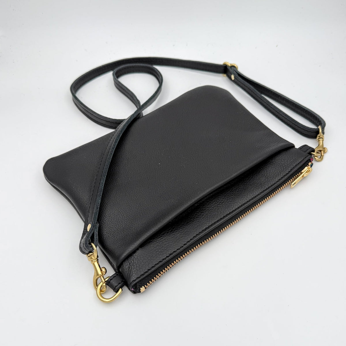 Ready to ship - Zippette - Black - Helen Miller