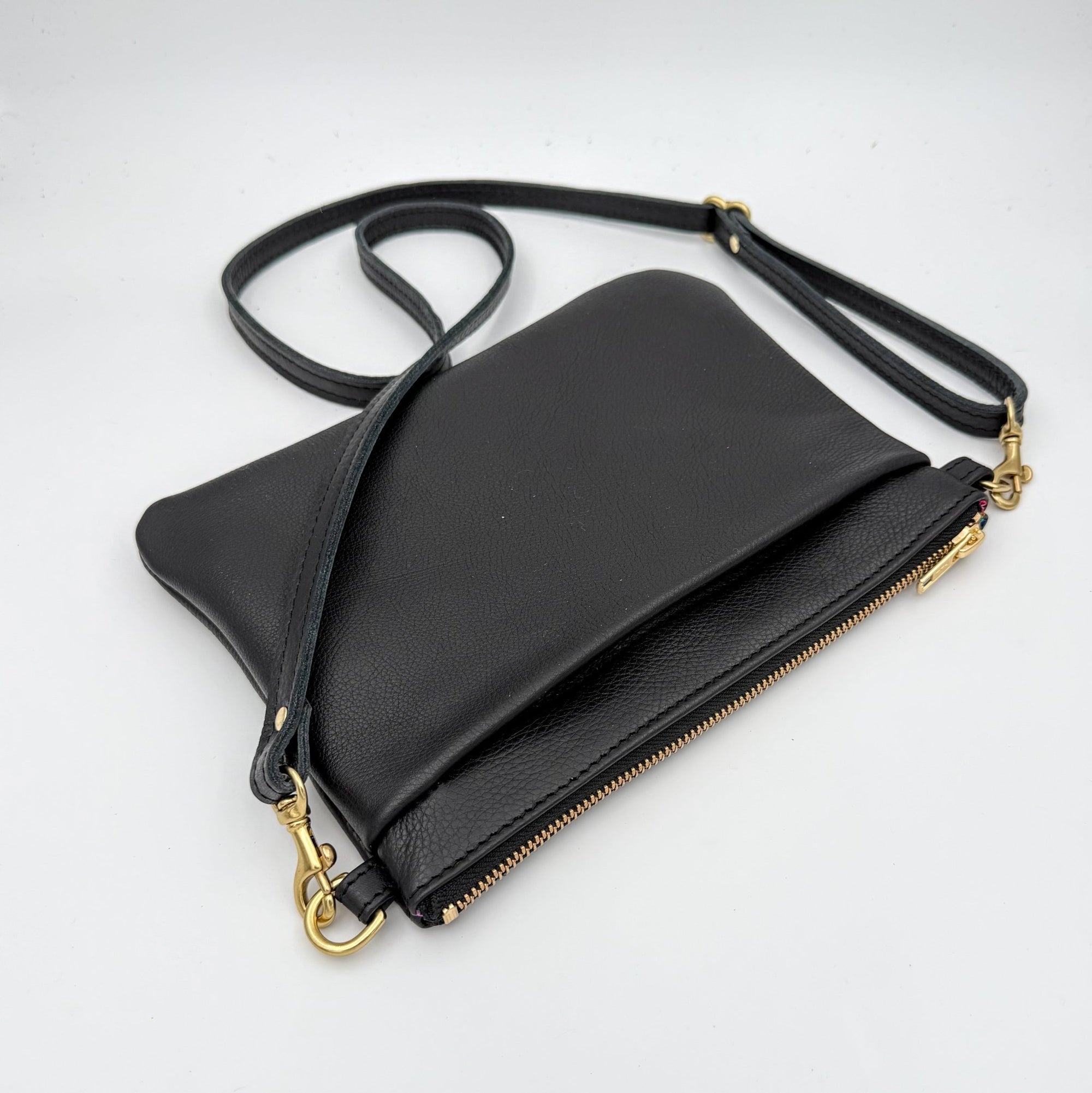 Ready to ship - Zippette - Black - Helen Miller
