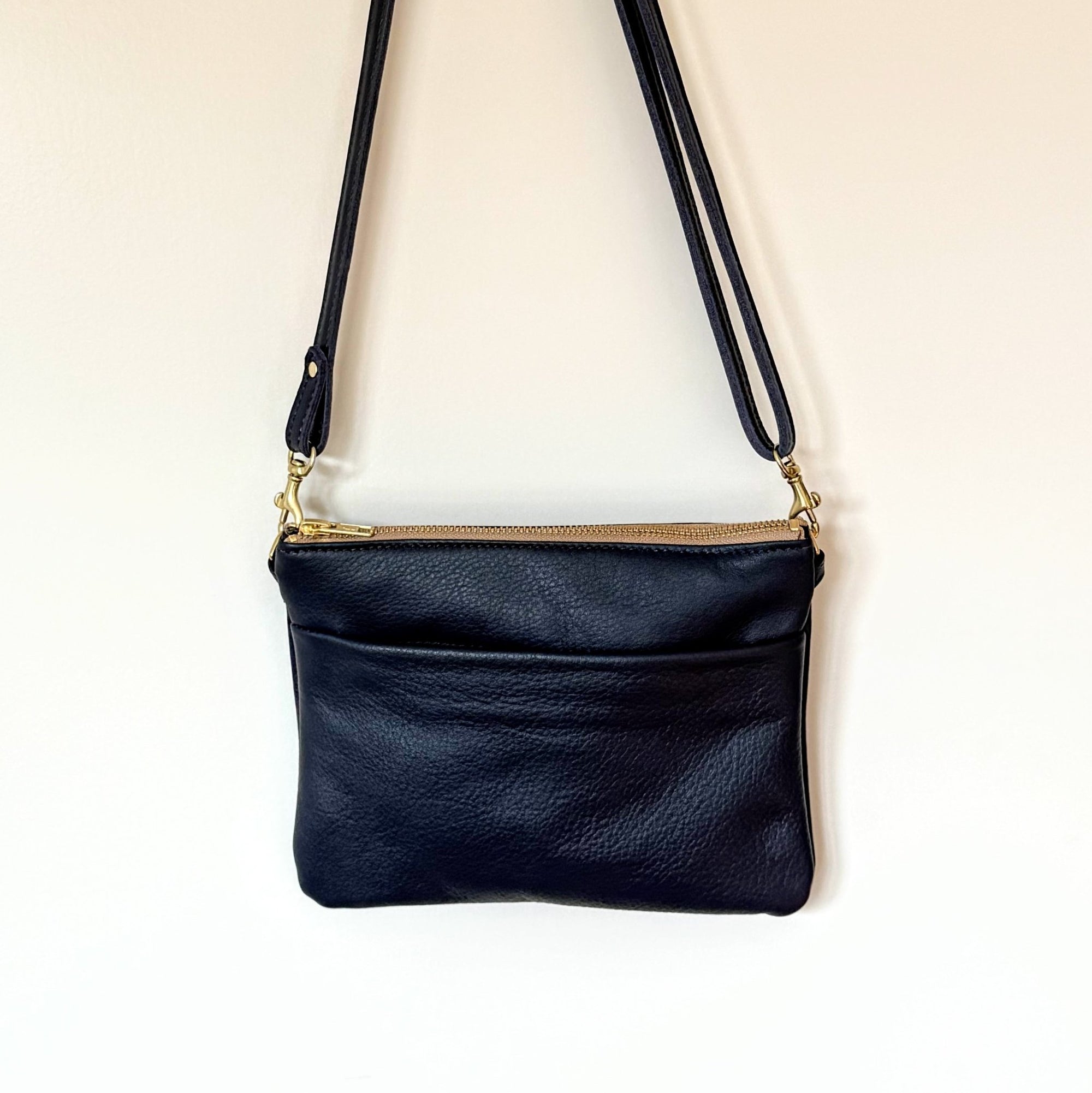 Ready to ship - Zippette - Navy - Helen Miller