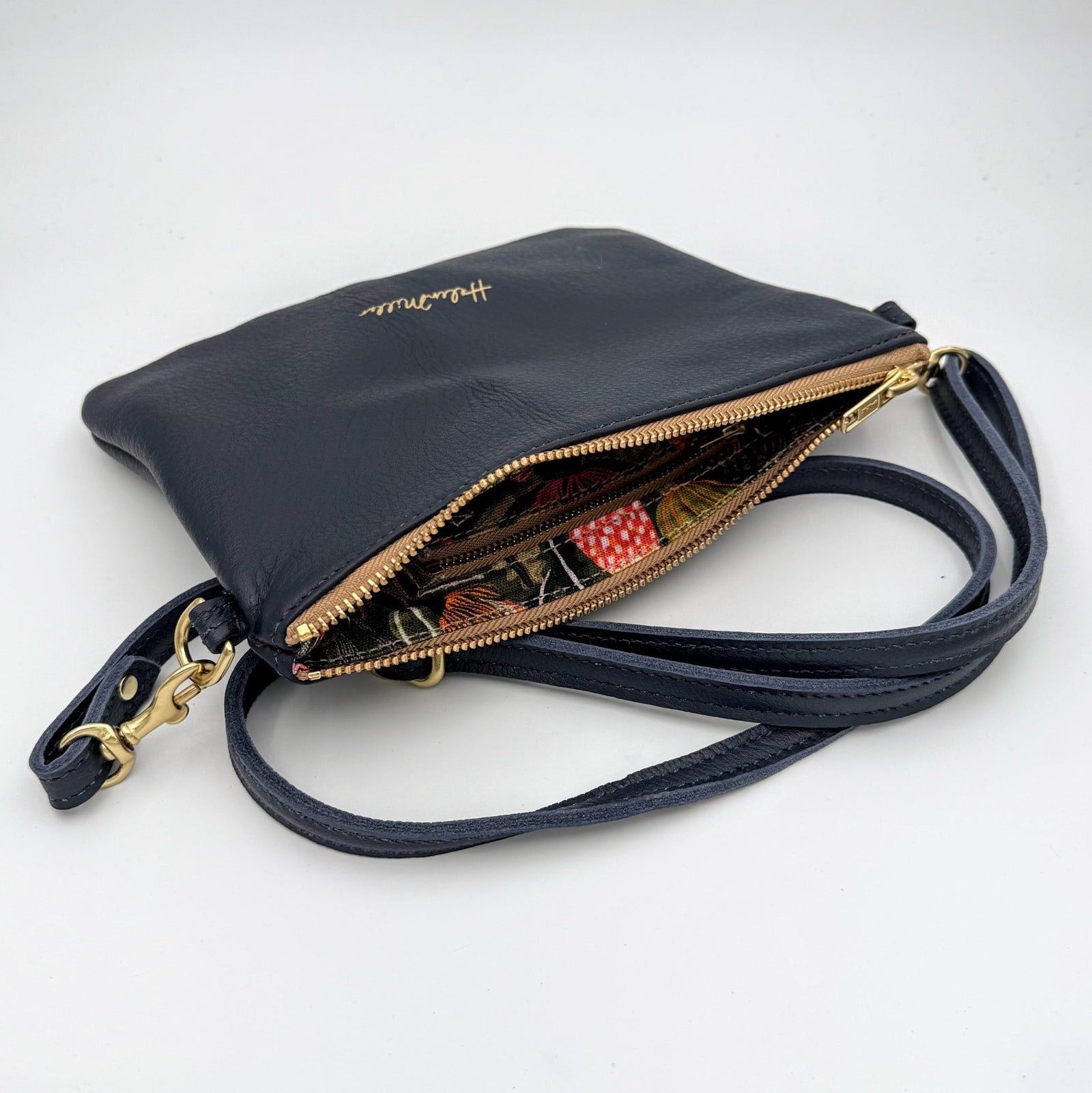 Ready to ship - Zippette - Navy - Helen Miller