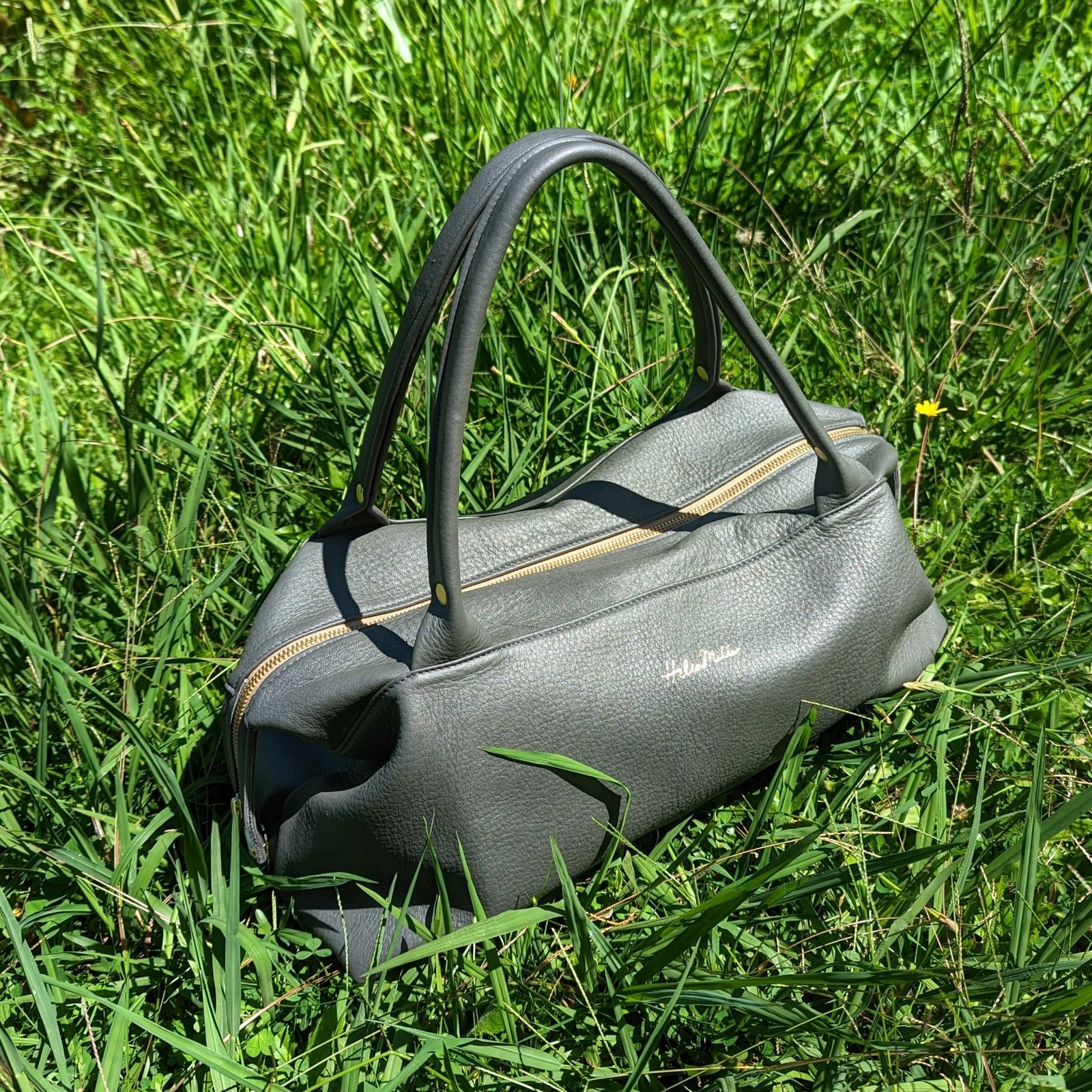 Doctors bag - Helen Miller - Large leather shoulder bag - Handbag for women - leather carry on bag - Made in NZ - Custom